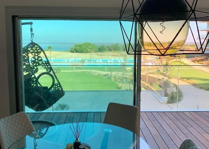 Tagus Bay - Condominio Privado Алкошети